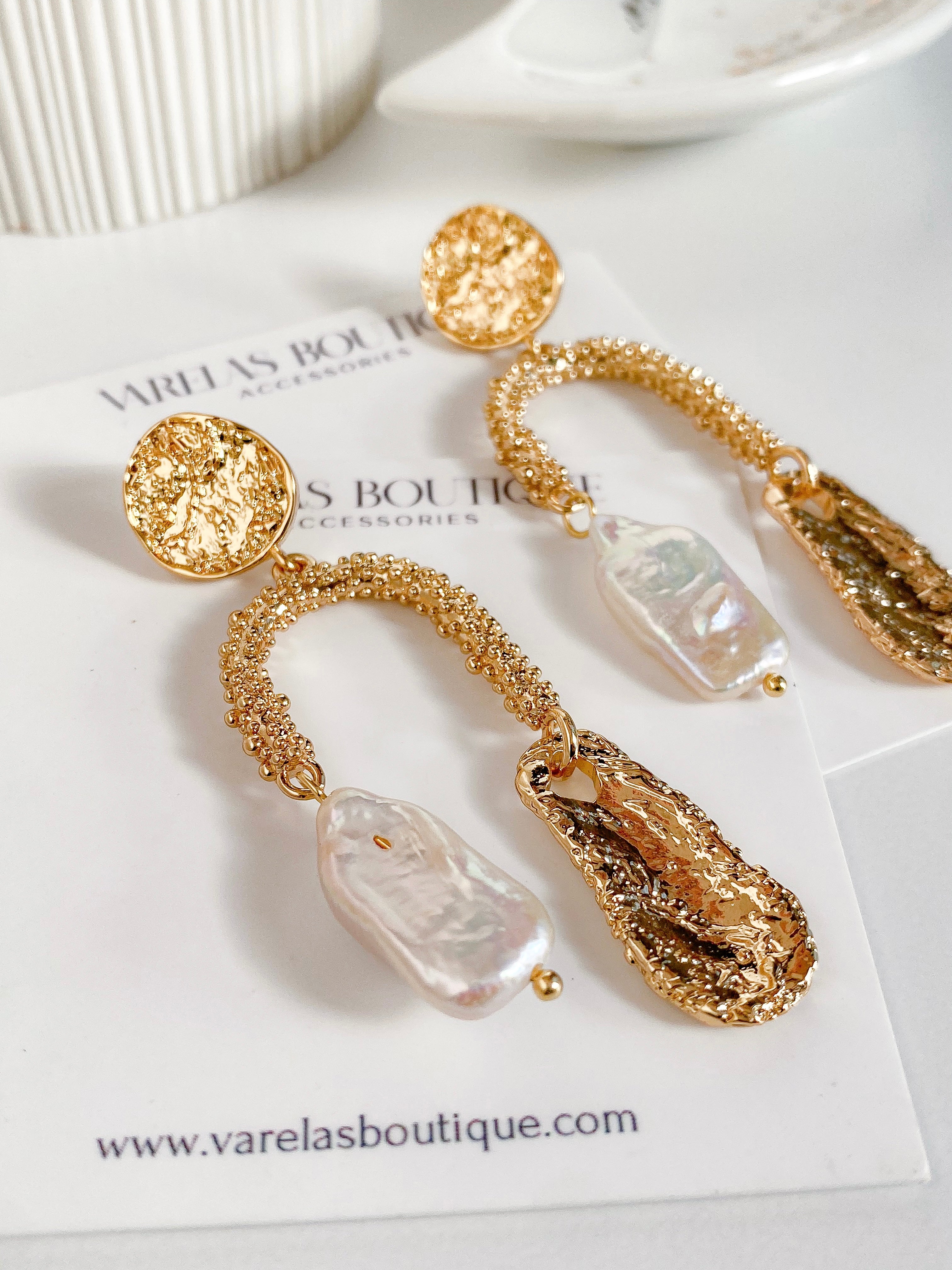 RAIZA EARRINGS